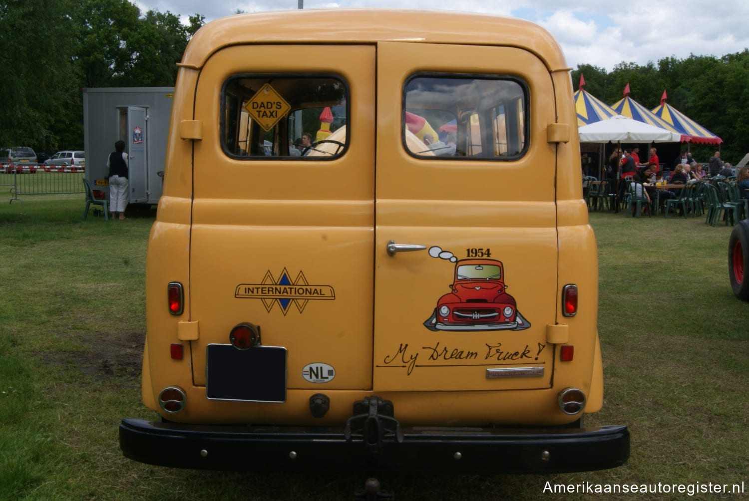 Vrachtwagens International Harvester uit 1953